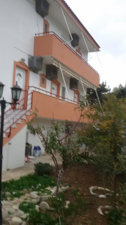 Xenos Apartments Keratokambos Exterior foto
