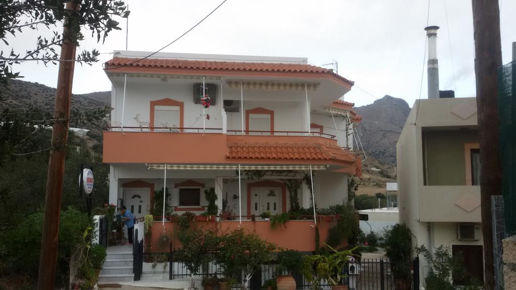 Xenos Apartments Keratokambos Exterior foto